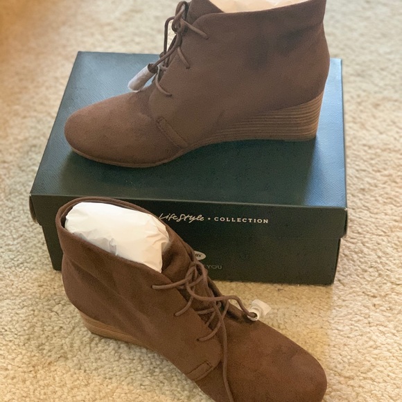 Dr. Scholl's Shoes - DR SCHOLL’s Dakota wedge bootie